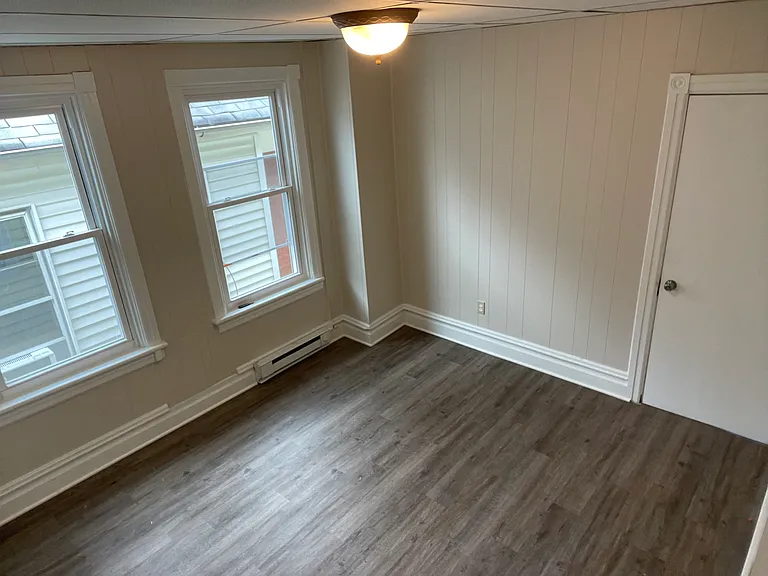 64 E Ettwein St #2 — Photo 6