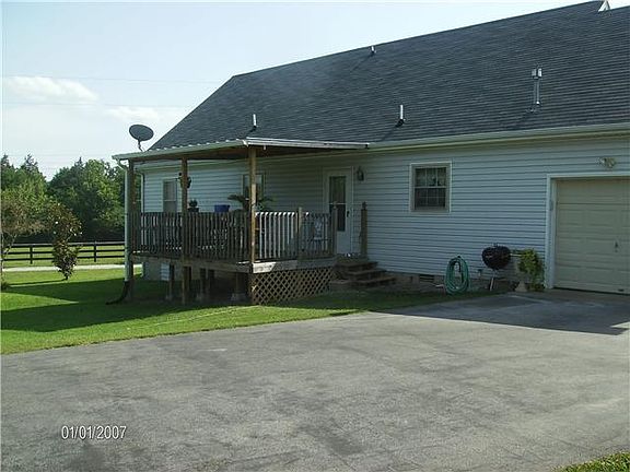 3rd image of 251 McNiel Dr