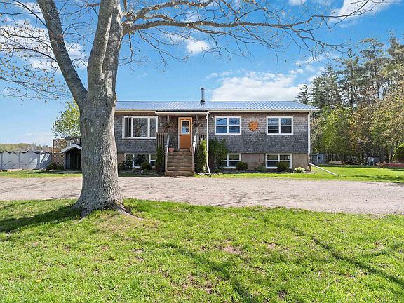 2nd image of 334 Fitch Rd