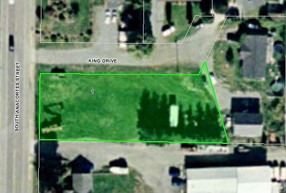 1st image of 830 King Dr