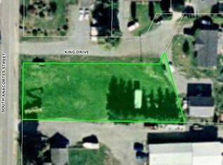 830 King Dr, Burlington, WA 98233