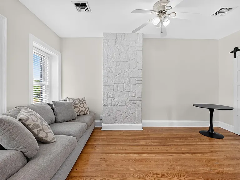 7 Whitman Ave #2 — Photo 6