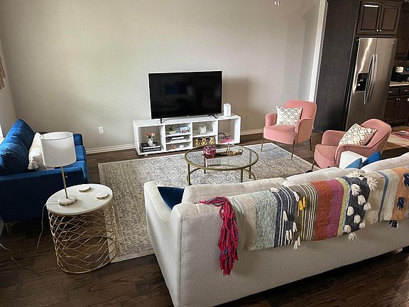 2nd image of 720 Deans Row Ave #2