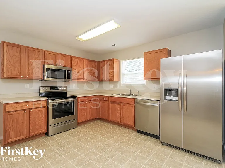 5367 Liberty Hall Cir — Photo 5