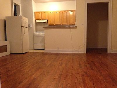 2nd image of 1541 Williamsbridge Rd APT 2L
