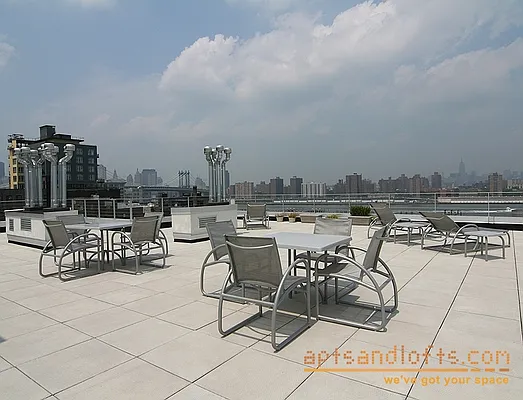 Rented by aptsandlofts.com | media 19