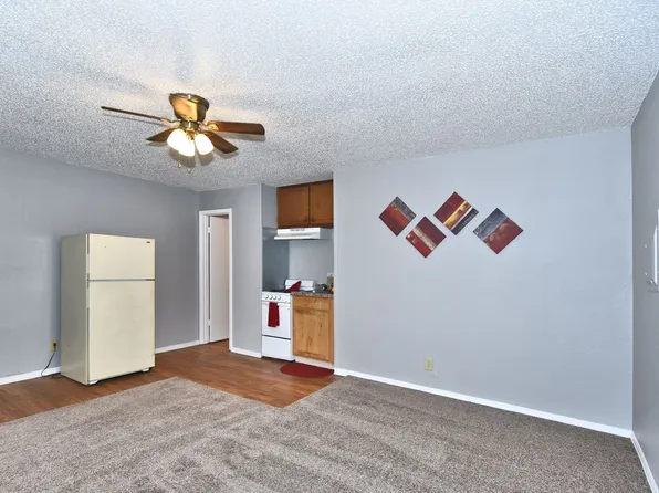 South Point Apartments, 827 S York St #38B, Muskogee, OK 74403