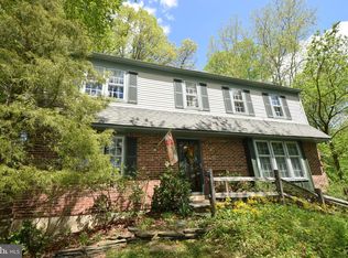 2145 Darby Creek Rd, Havertown, PA 19083