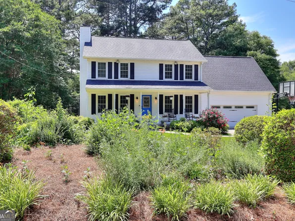 1961 Shoreline Trce, Grayson, GA 30017