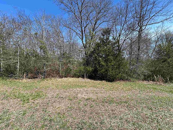 2nd image of 7-2411 Midland Dr