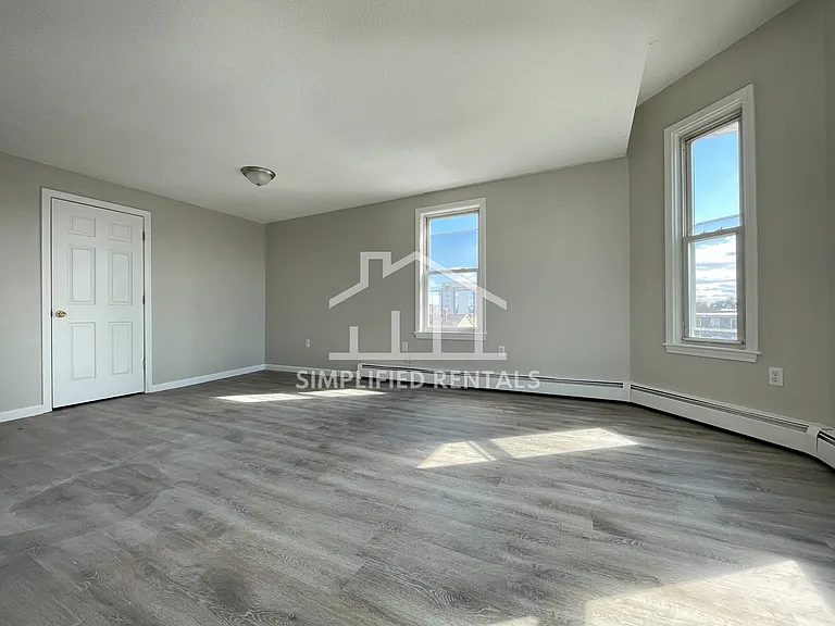 173 Fletcher St #F — Photo 6