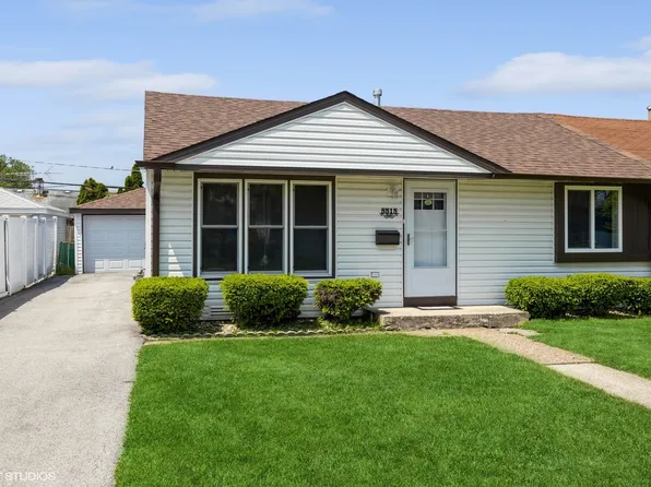 8818 S Keeler Ave, Hometown, IL 60456