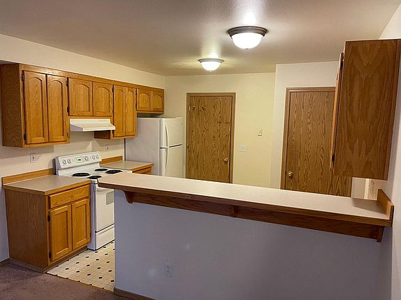 2nd image of 5426 64th St NE Unit A