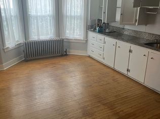 14 Uncle Sams Ln #B, Wakefield, RI 02879