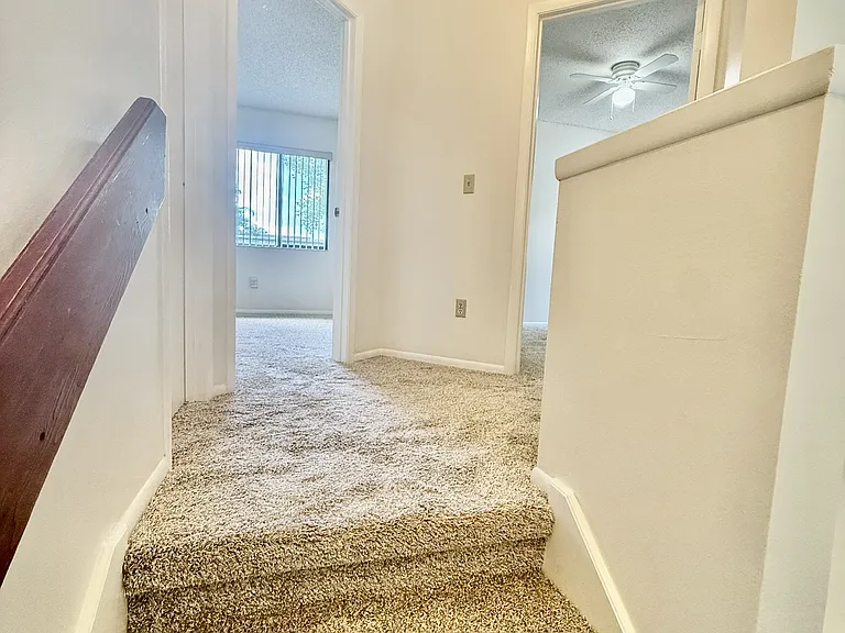 463 E Springtree Way — Photo 25