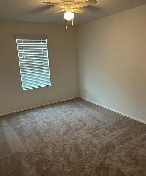 18919 Sorento Bay Ln — Photo 31