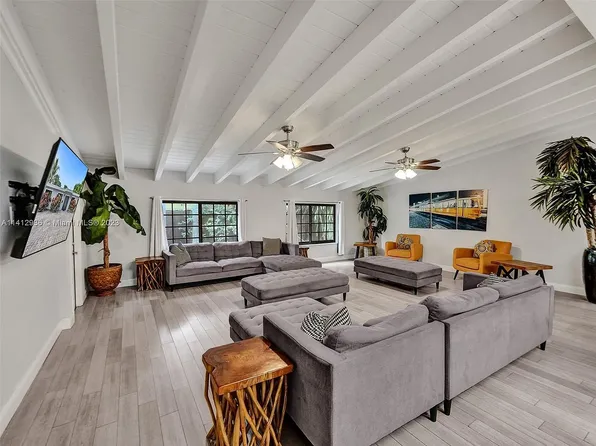 2500 NE 19th St, Pompano Beach, FL 33062