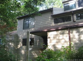 48 Woodside Cir, Torrington, CT 06790