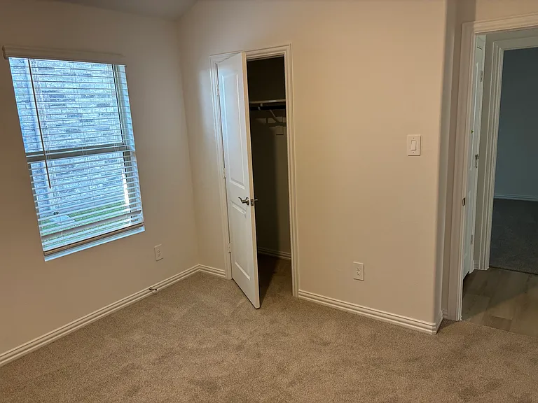 5707 Rushing River Way — Photo 15