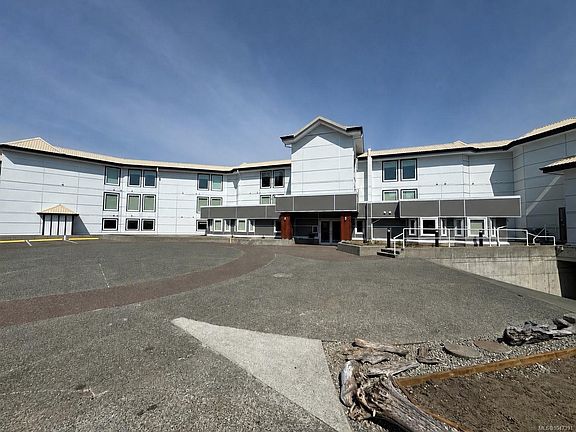 3rd image of 87 Island Hwy S #210