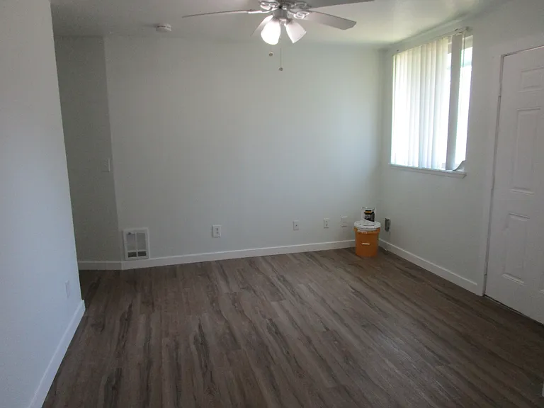 7021 S Lawrence St #B — Photo 4