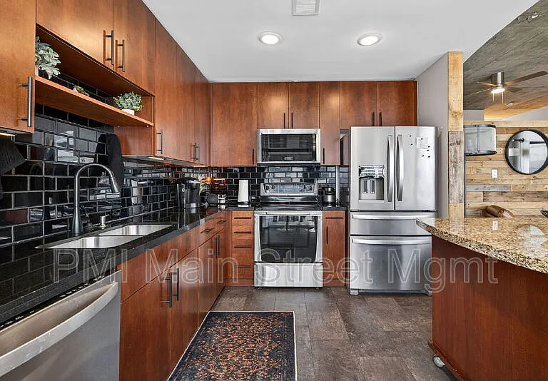 155 S Court Ave #1608 — Photo 15