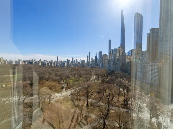 1 Central Park West 1502 image 2 of 15