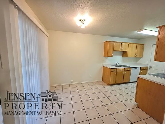 4th image of 1530-1040 N Northstar Dr #1