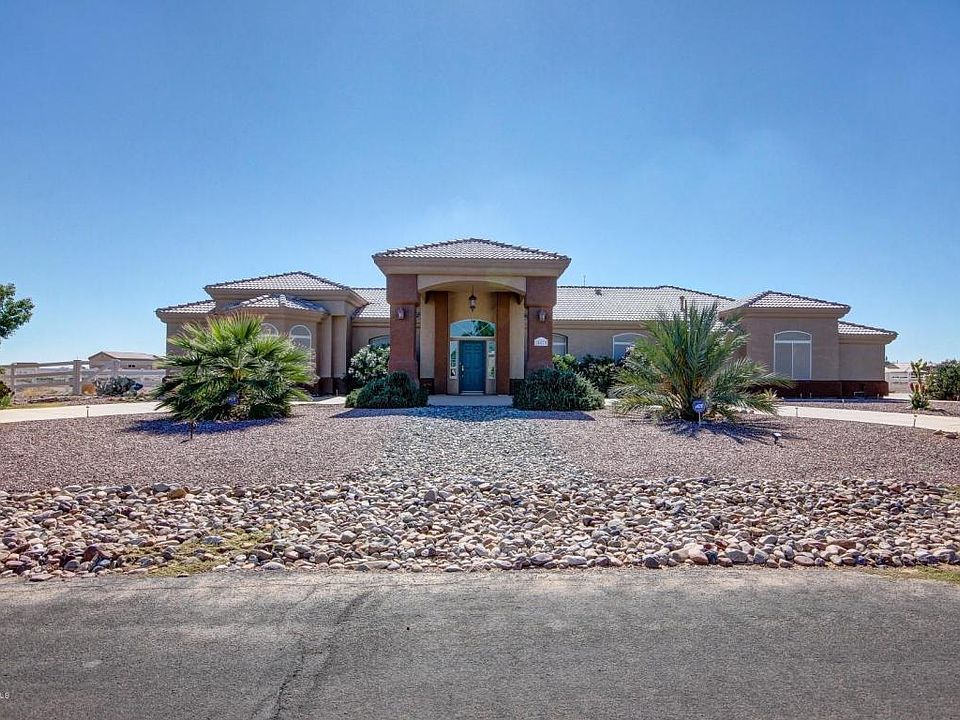 1st image of 10679 W Quartz Dr