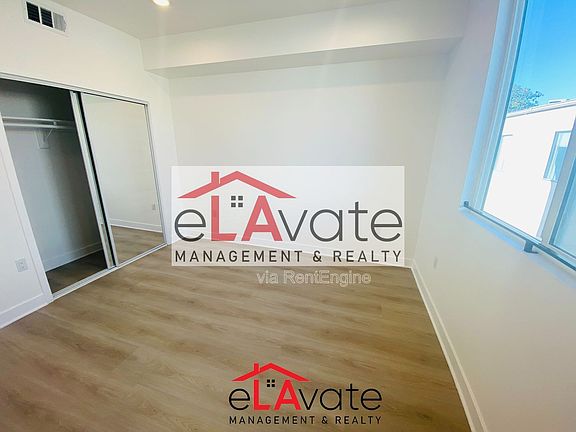 3rd image of 14248 Roscoe Blvd #14252
