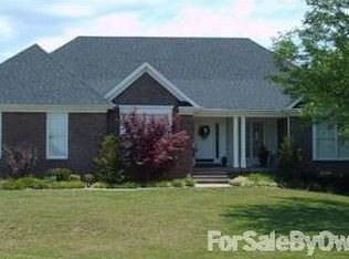 3014 Plantation Dr, Sellersburg, IN 47172