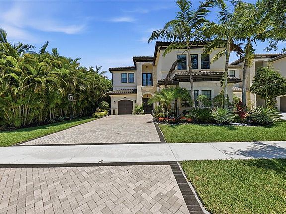 2nd image of 9769 Bozzano Drive