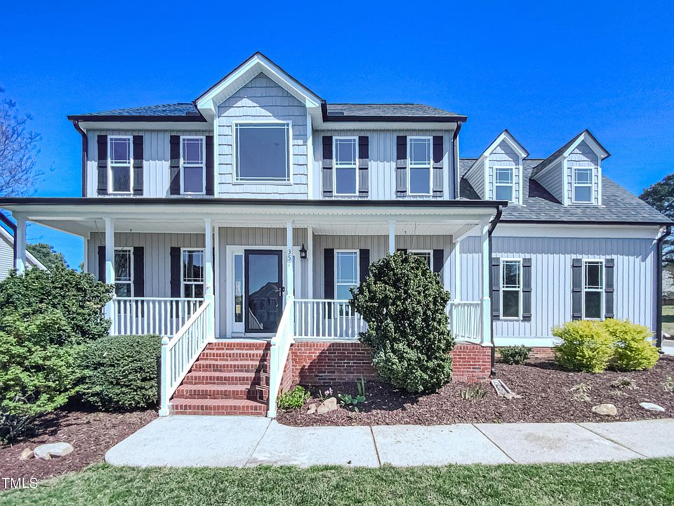 1st image of 357 Riverwood Dr