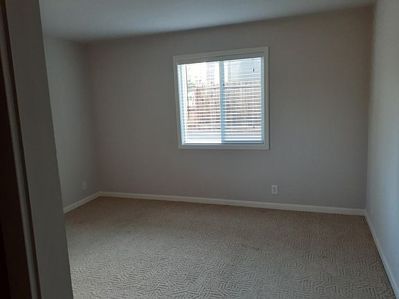 Master bedroom 17 ft X 13 ft including closet and additional vanity.