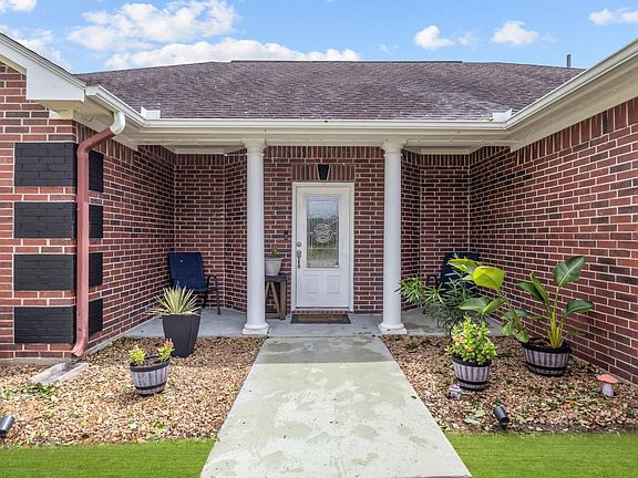 2nd image of 185 Tyler Dr
