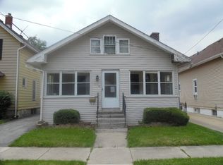 413 Watson St, Aurora, IL 60505