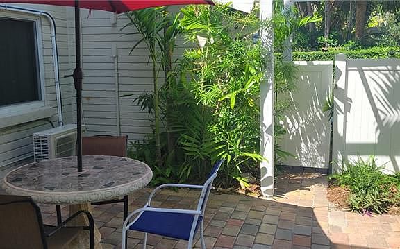 2nd image of 4320 Seagrape Dr #2