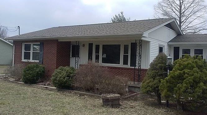 1st image of 107 McGinnis St