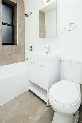 Rented by Nooklyn NYC LLC | media 34