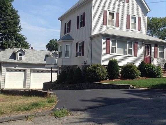 2nd image of 252 Beech Ave