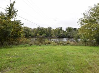 11923 N River Rd, Mequon, WI 53092