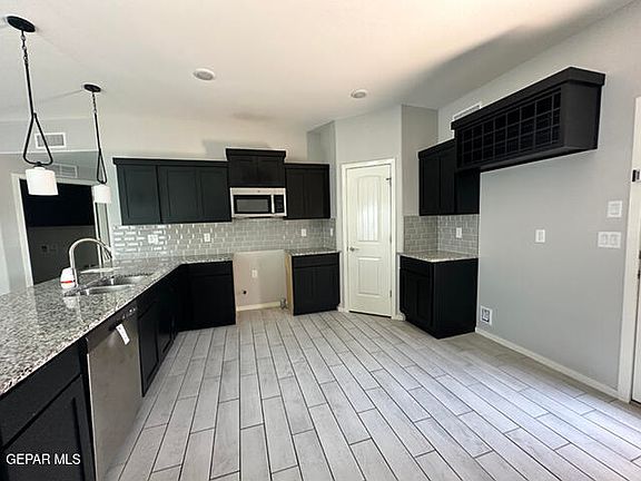 4th image of 13182 Ilkley Ln