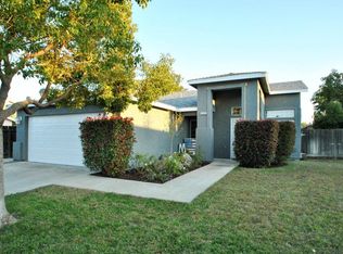 2674 Duncan Ave, Clovis, CA 93611