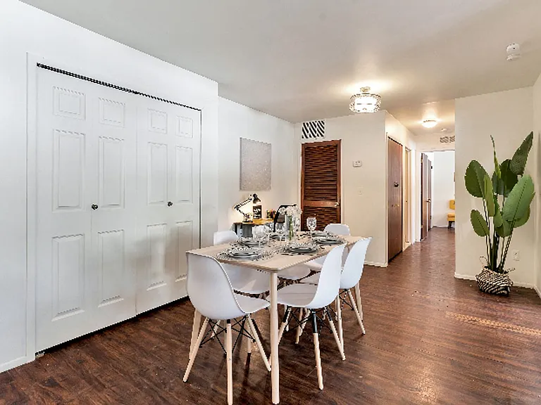 1250 W Nine Mile Rd — Photo 14