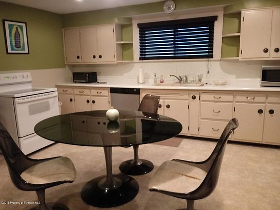 14 WILSON KITCHEN 1