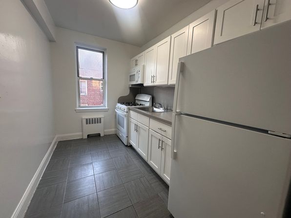 14340 41st Ave APT 3E