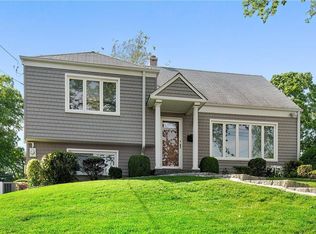 9 Allendale Rd, Yonkers, NY 10710