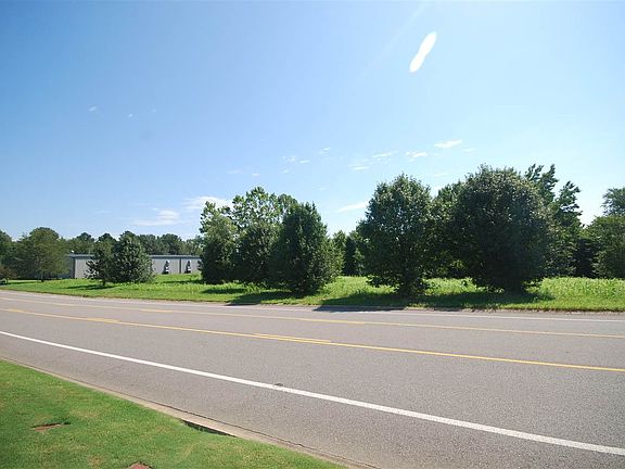 5th image of 154 Northstar Dr