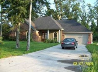 11172 E Nickens Rd, Hammond, LA 70403