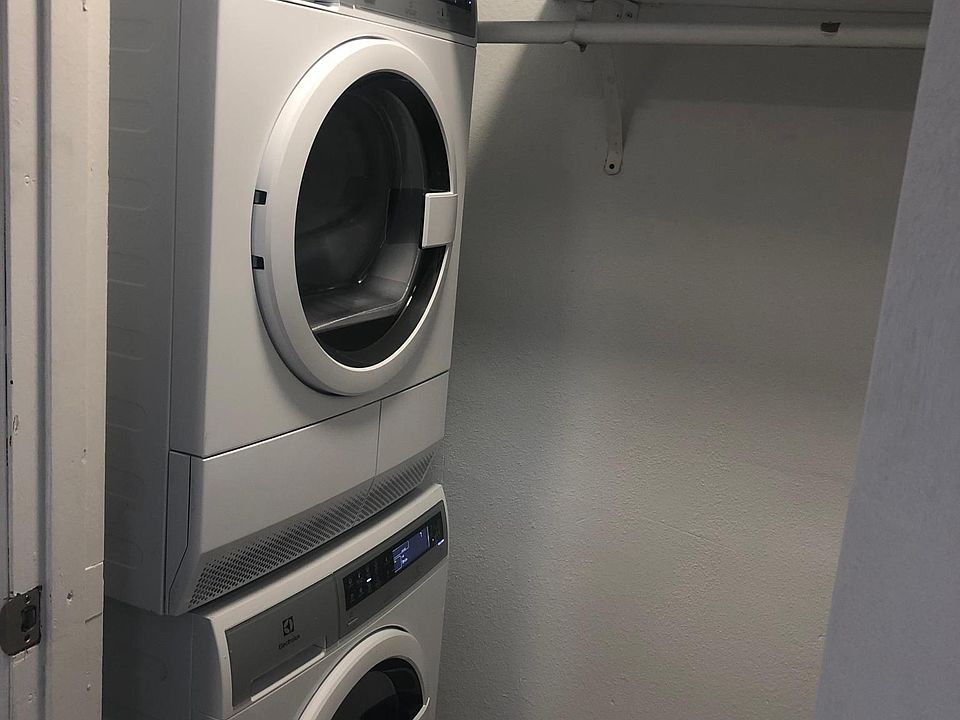 washer and dryer in unit